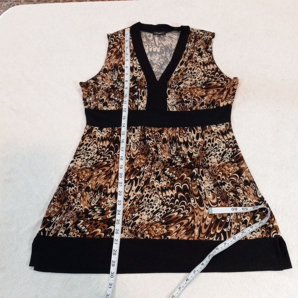 Cocomo 🌟 4 For $15  Sleeveless Vneck Pullover  Dress